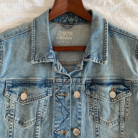 Zara Denim Jacket | Jean | Light/Medium Wash - Picture 4 of 7